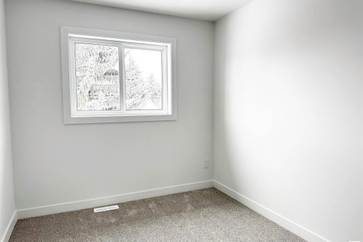 1312 35 ST NW